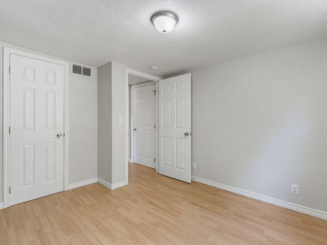 180 Trail Drive, Bowie, TX 76230