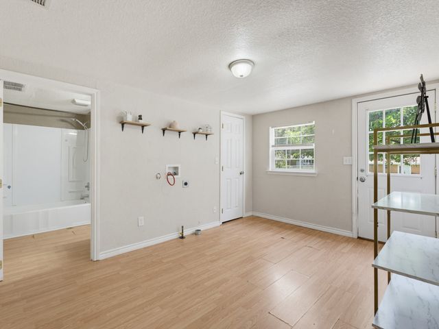 180 Trail Drive, Bowie, TX 76230
