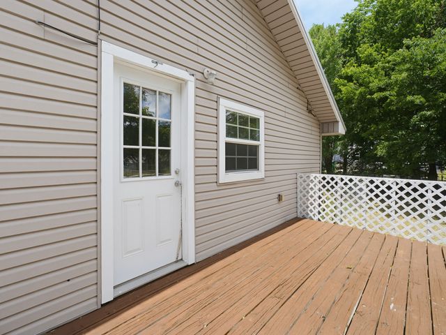 180 Trail Drive, Bowie, TX 76230