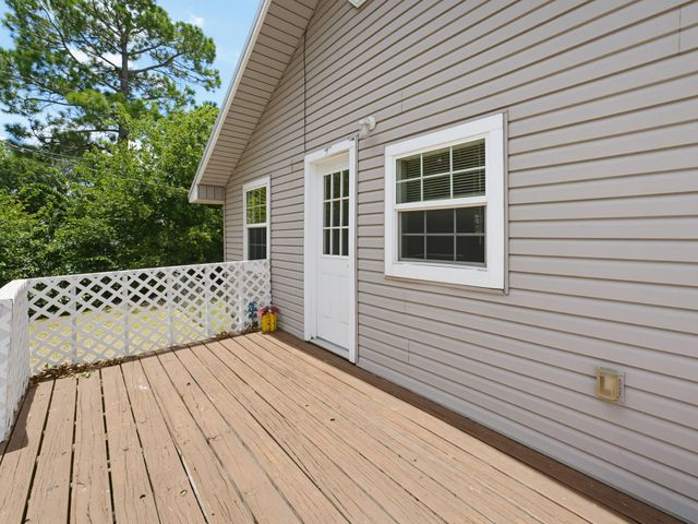180 Trail Drive, Bowie, TX 76230