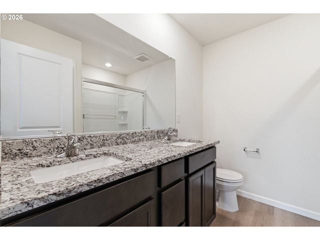 17 Ne 134TH Pl, Portland, OR 97230
