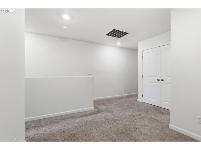 17 Ne 134TH Pl, Portland, OR 97230