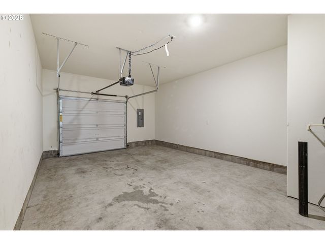 17 Ne 134TH Pl, Portland, OR 97230