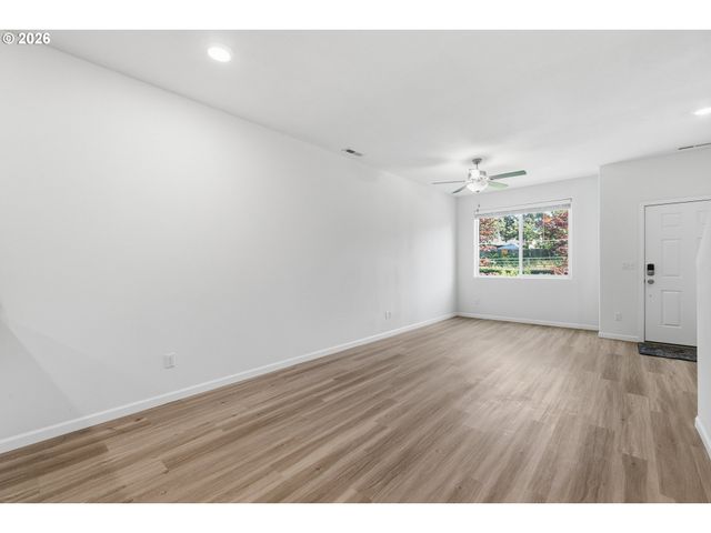 17 Ne 134TH Pl, Portland, OR 97230