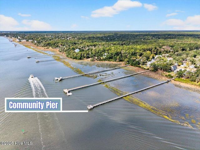 2522 Gator Lane SW, Supply, NC 28462