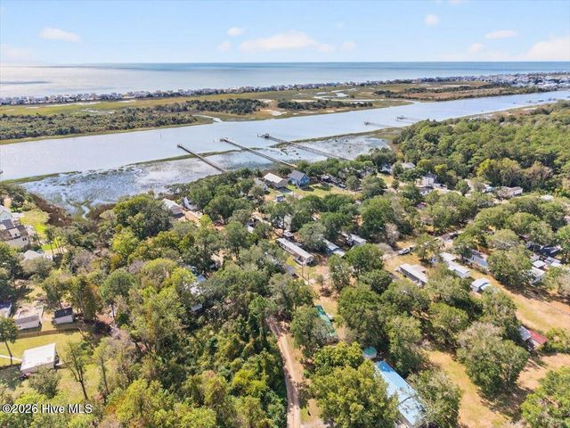 2522 Gator Lane SW, Supply, NC 28462