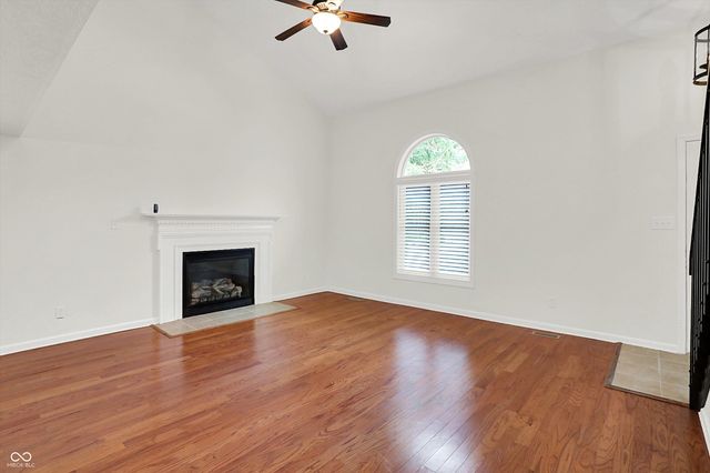 354 Dominion Drive, Zionsville, IN 46077