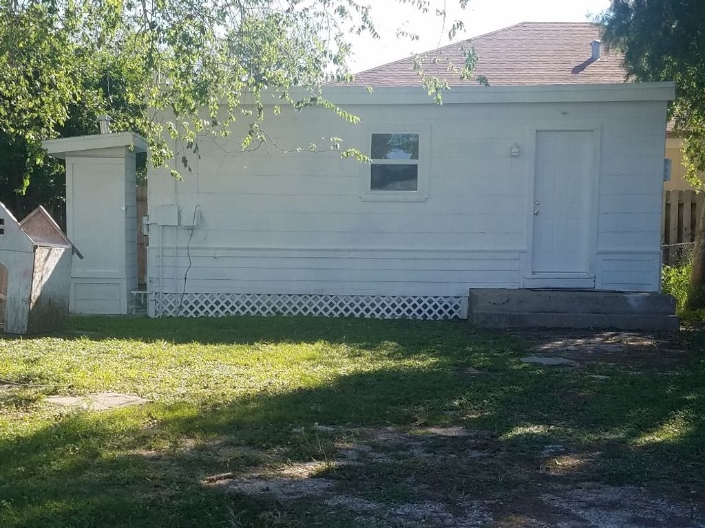 5630 Nelson Cottage, Corpus Christi, TX 78411