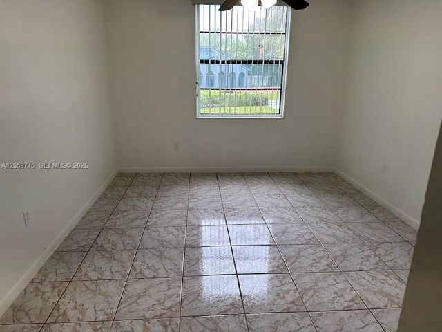 9460 Fontainebleau Blvd 129, Miami, FL 33172