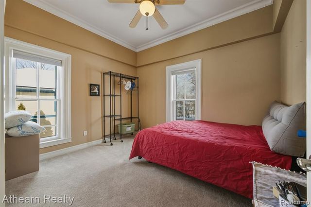 325 Lake Street, Howell, MI 48843