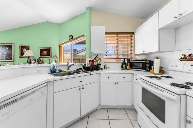 3400 San Remo Cir, Homestead, FL 33035