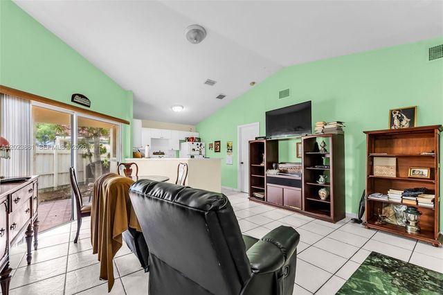 3400 San Remo Cir, Homestead, FL 33035