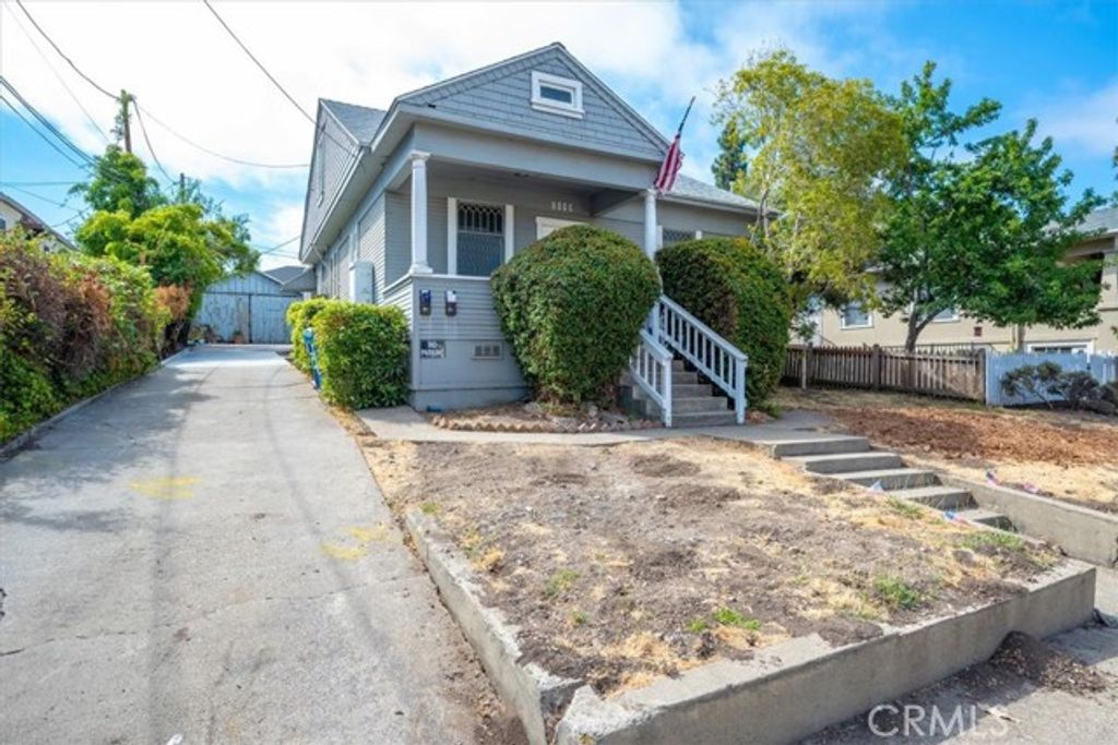 1143 Walnut Street, San Luis Obispo, CA 93401