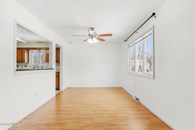 1041 Gates Drive, Schenectady, NY 12306