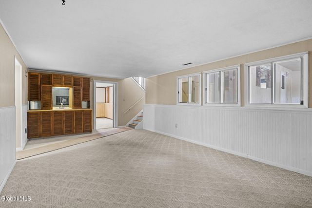 1041 Gates Drive, Schenectady, NY 12306