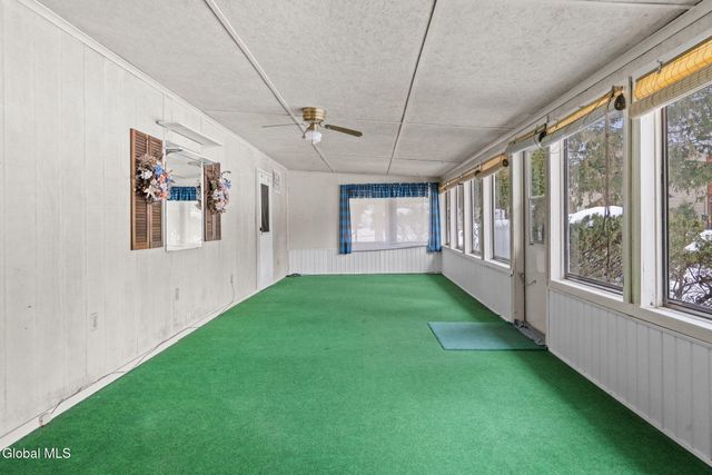 1041 Gates Drive, Schenectady, NY 12306