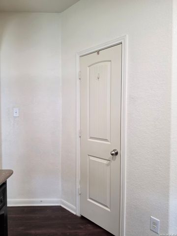 496 Magnolia Wind, New Braunfels, TX 78130