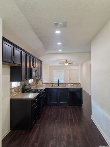 496 Magnolia Wind, New Braunfels, TX 78130