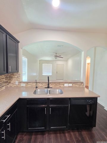 496 Magnolia Wind, New Braunfels, TX 78130