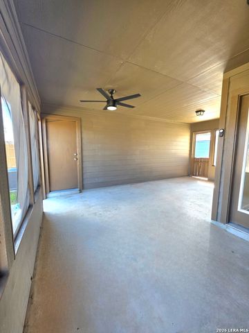 496 Magnolia Wind, New Braunfels, TX 78130