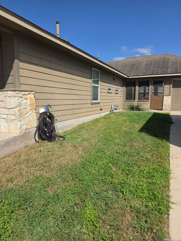 496 Magnolia Wind, New Braunfels, TX 78130