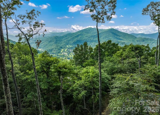 582 Tsalagi Trail, Maggie Valley, NC 28751