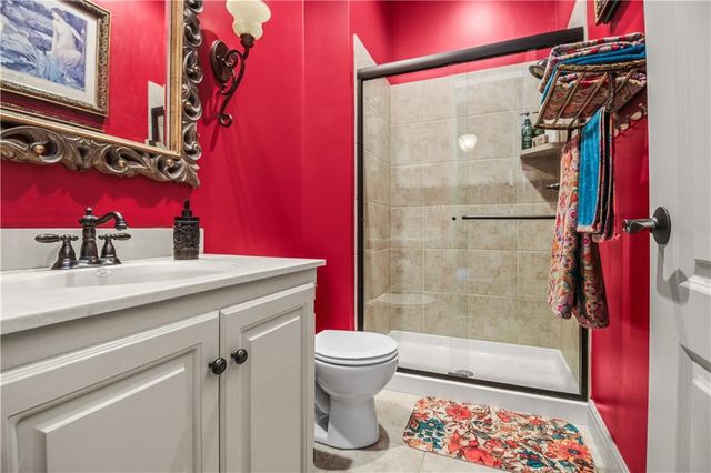 4517 NE Fairway Homes Drive, Lee's Summit, MO 64064