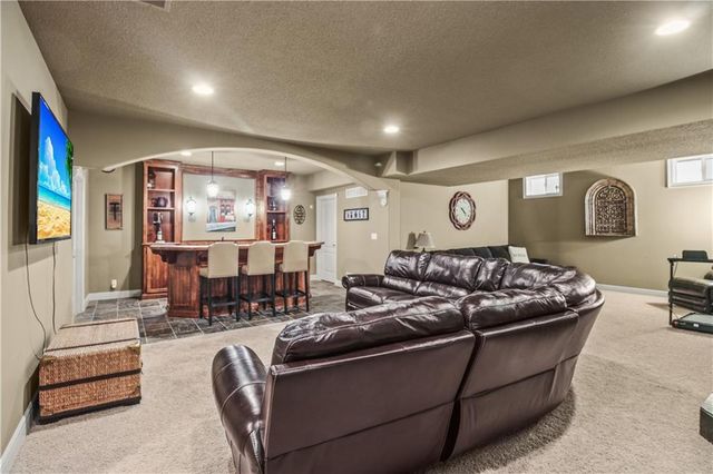 4517 NE Fairway Homes Drive, Lee's Summit, MO 64064