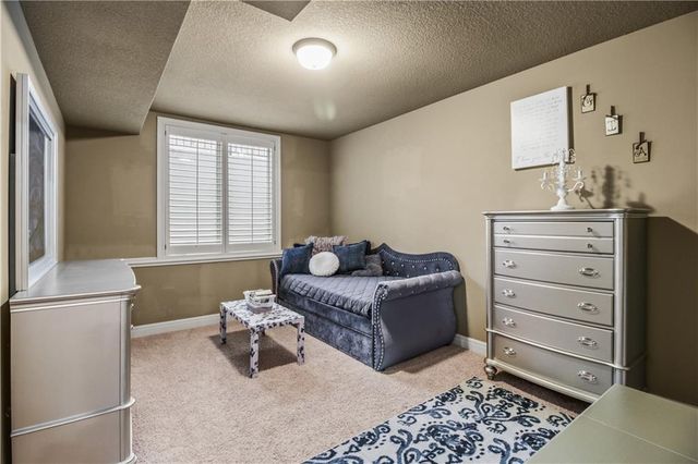 4517 NE Fairway Homes Drive, Lee's Summit, MO 64064