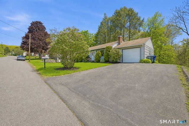 292 Red Mountain Avenue, Torrington, CT 06790