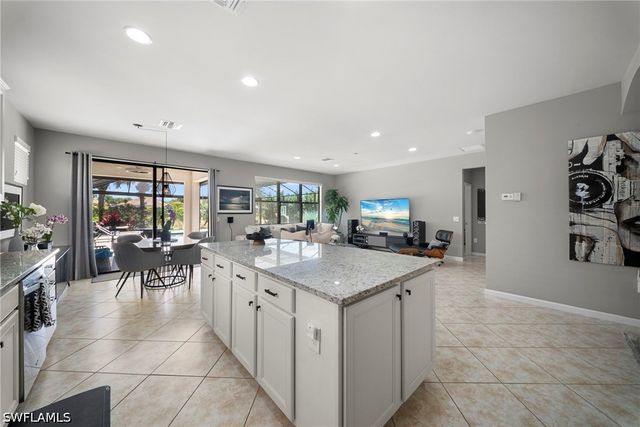 7052 Live Oak DR, Naples, FL 34114