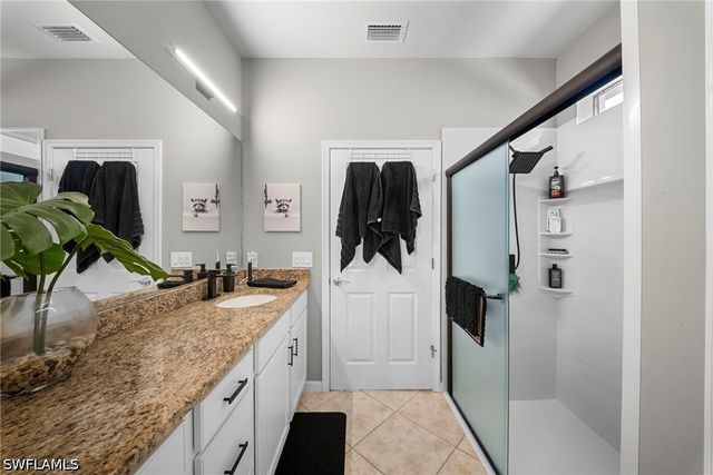 7052 Live Oak DR, Naples, FL 34114