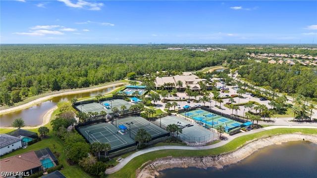 7052 Live Oak DR, Naples, FL 34114