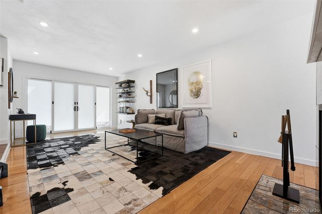 960 N Pennsylvania Street 6, Denver, CO 80203