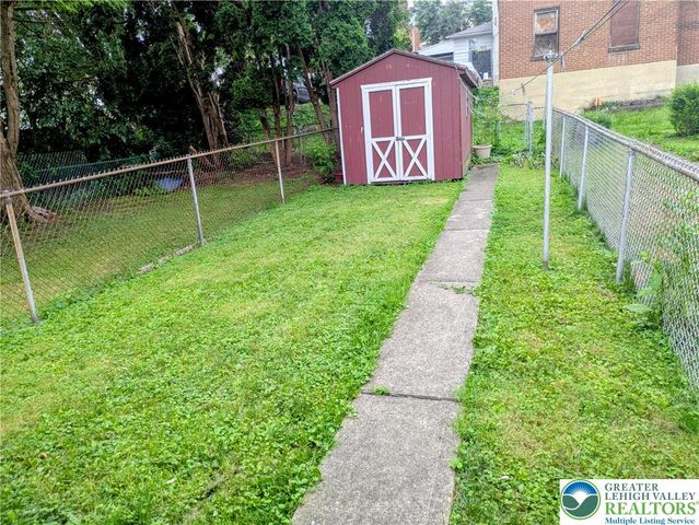 1005 Seneca Street, Fountain Hill Boro, PA 18015