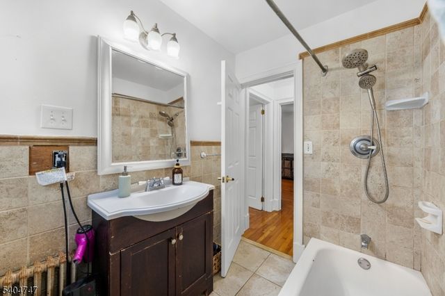 45 Dreahook Rd, Branchburg Twp., NJ 08876