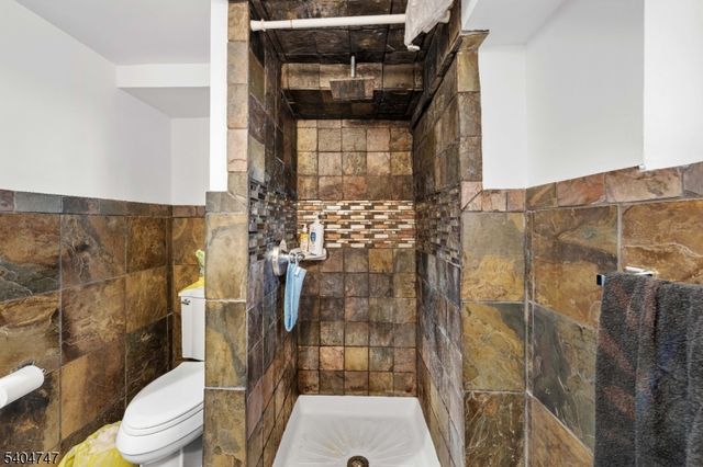 45 Dreahook Rd, Branchburg Twp., NJ 08876