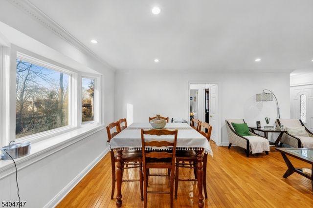 45 Dreahook Rd, Branchburg Twp., NJ 08876