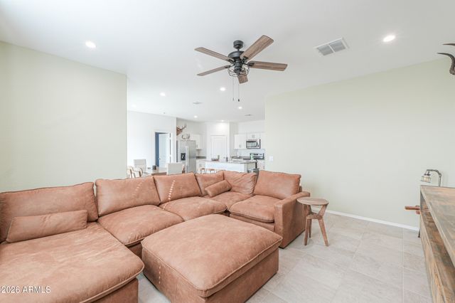 1519 E LARDNER Drive, Casa Grande, AZ 85122