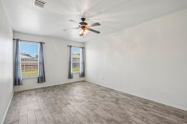 2017 River, Heartland, TX 75126