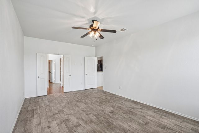 2017 River, Heartland, TX 75126
