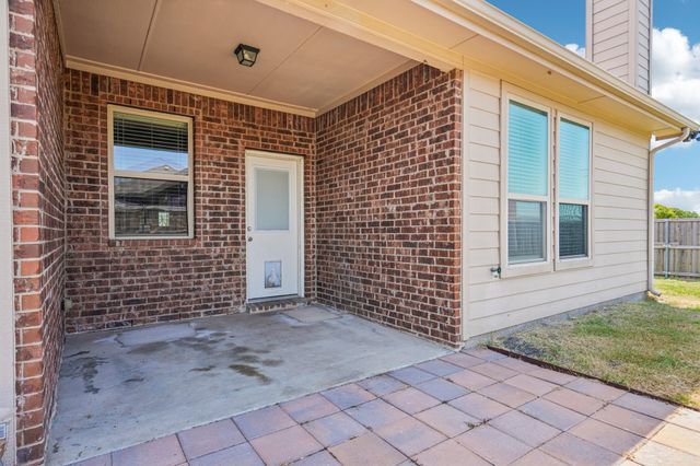 2017 River, Heartland, TX 75126