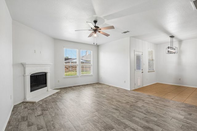 2017 River, Heartland, TX 75126