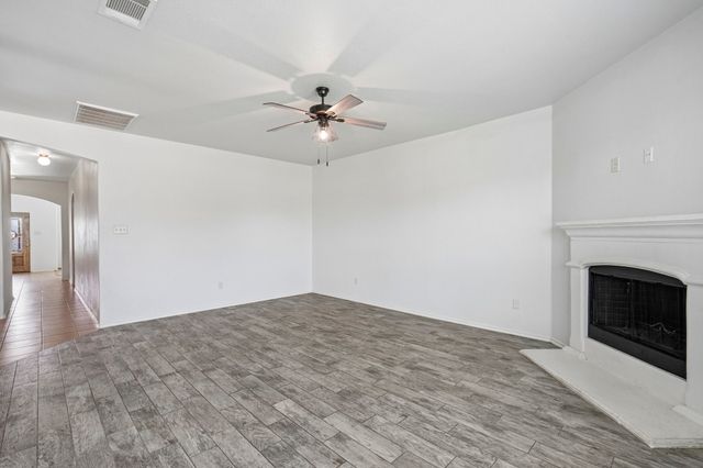 2017 River, Heartland, TX 75126