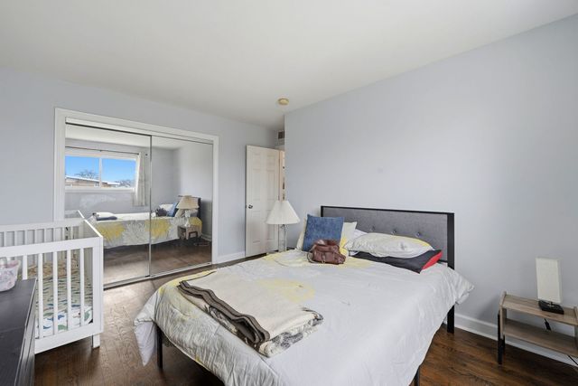 10111 Old Orchard Court 304, Skokie, IL 60076