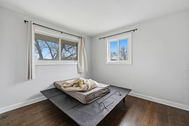 10111 Old Orchard Court 304, Skokie, IL 60076