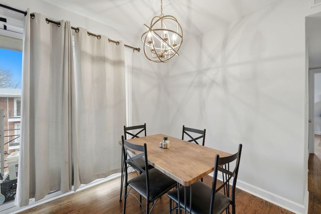 10111 Old Orchard Court 304, Skokie, IL 60076