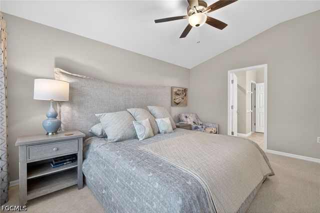 10082 Oakhurst WAY, Fort Myers, FL 33913