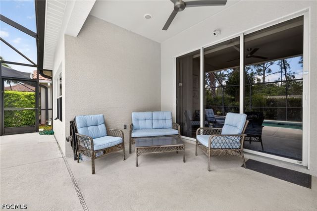 10082 Oakhurst WAY, Fort Myers, FL 33913