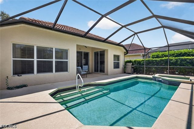 10082 Oakhurst WAY, Fort Myers, FL 33913